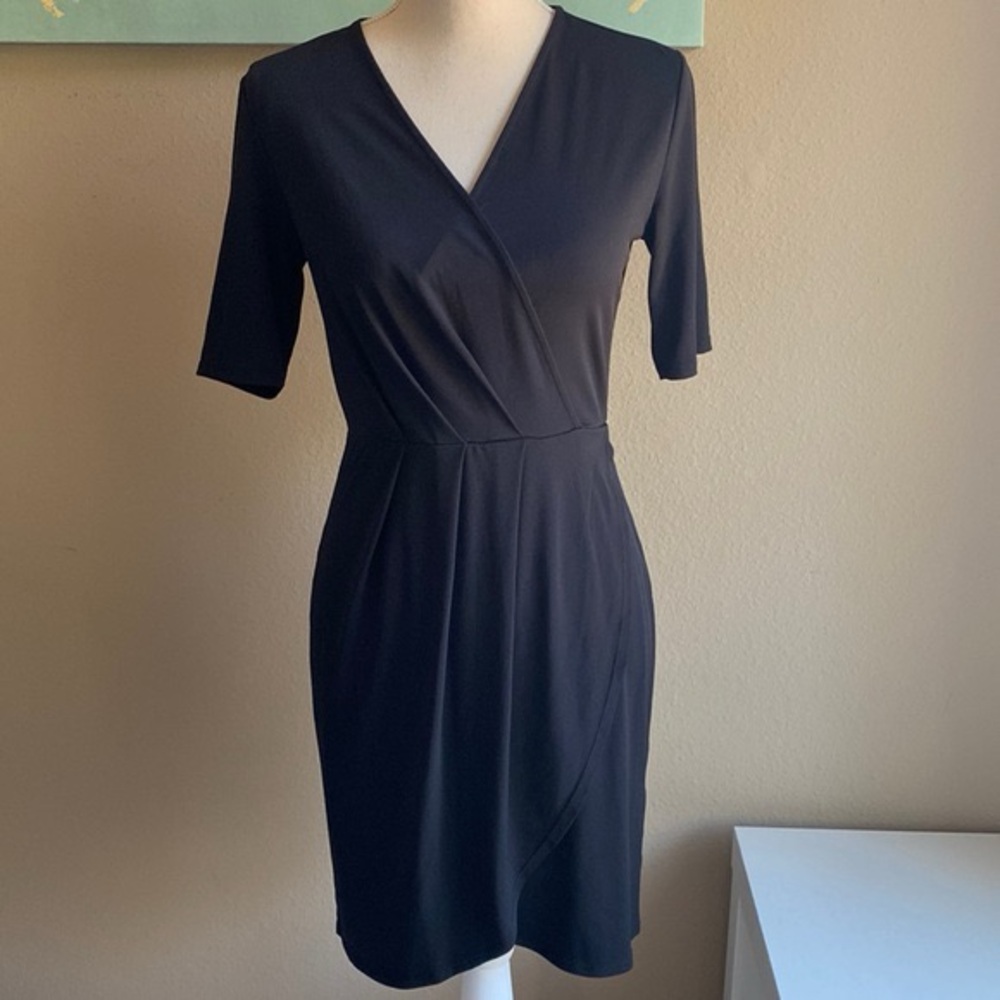 Apt. 9 Black Sheath Dress V-Neck